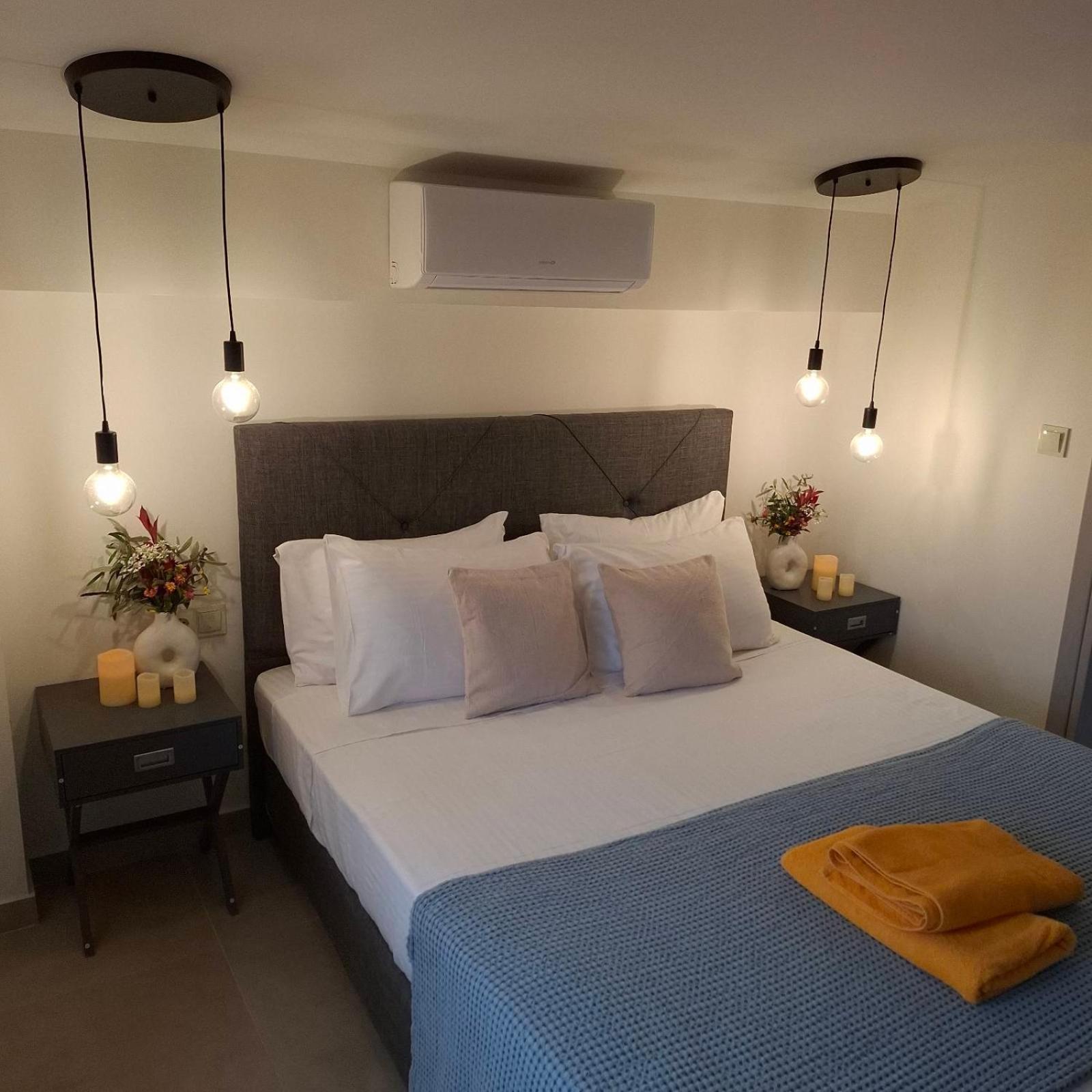 Villas Epta Karpi Complex Of 7 Luxury Villas Skriperon ภายนอก รูปภาพ
